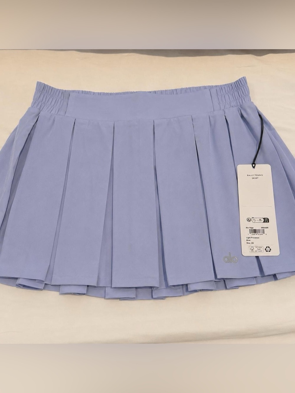 ALO Yoga - Rally Skirt “Light Provence Blue” (XS) NWT - Picture 3 of 6